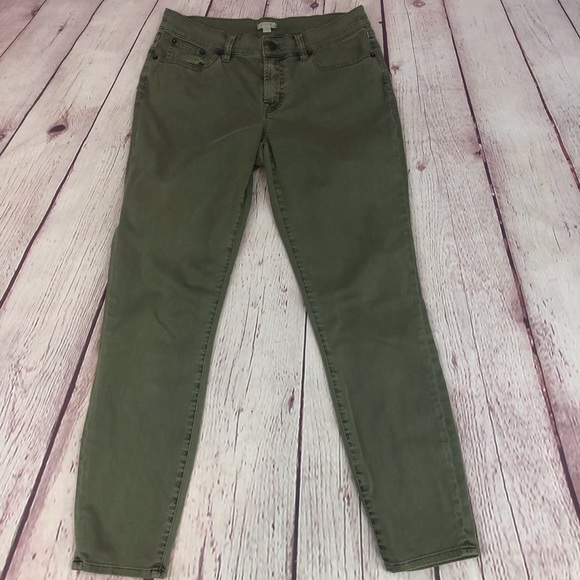 J. Crew Pants - J.Crew stretch cropped pants